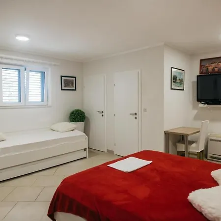 Apartman Hills *