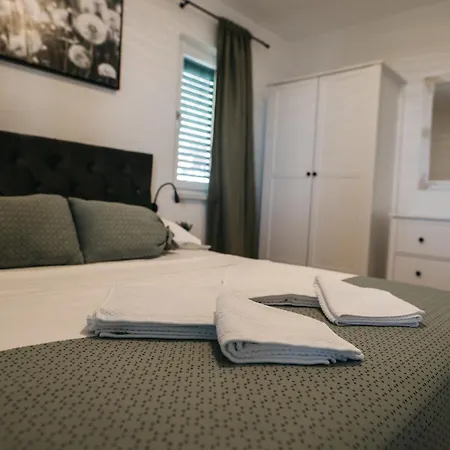 Hills Apartment