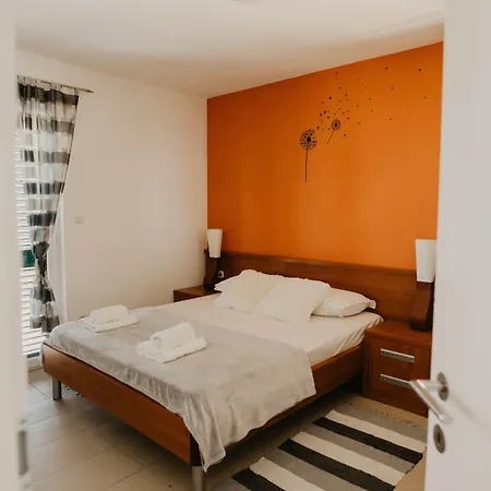 Hills Apartmán *