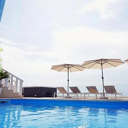 Apartment Hills Makarska